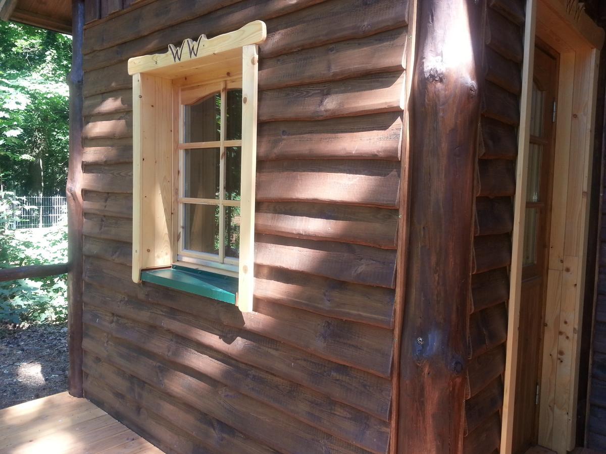 Holzhaus Waldwichtel Am Wald Und See Neuruppin Esterno foto